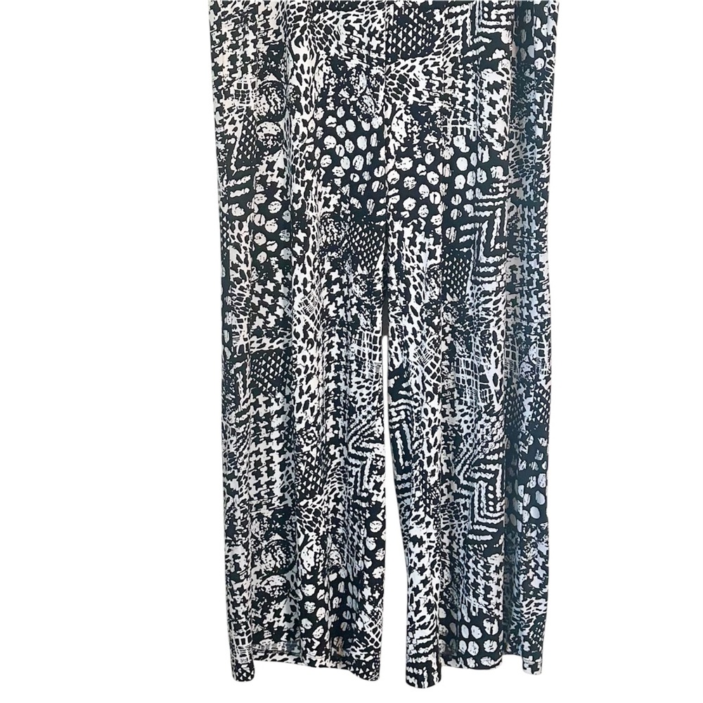 Style & Co. Black and White Geometric Wide Leg Jumpsuit - Size: 2X - Picture 4 of 9